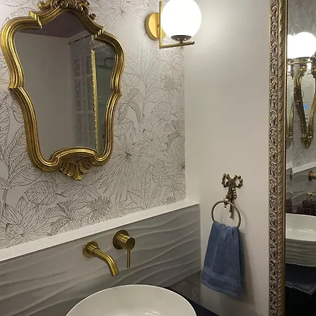 Manoir De - Luxury East Wing *