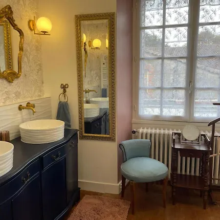 Manoir De - Luxury East Wing *