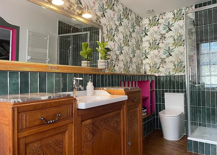 Manoir De - Luxury East Wing Brillac (Charente)