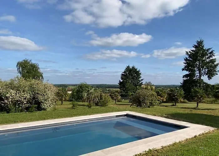 Manoir De - Luxury East Wing