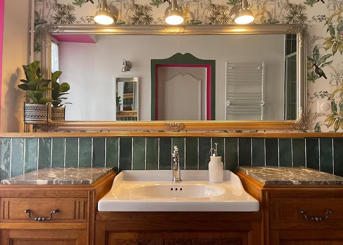 Manoir De - Luxury East Wing Σπίτι διακοπών *